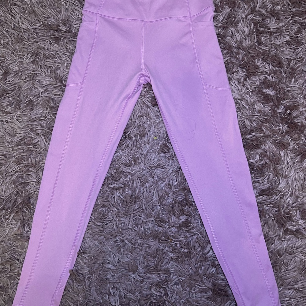 Victoria’s Secret Baby Pink Active Leggings Size 6
